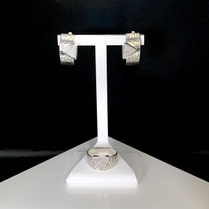 Серьги с10014 (6.53 г), серебро,  Белый Агат купить в интернет-магазине Циркон С