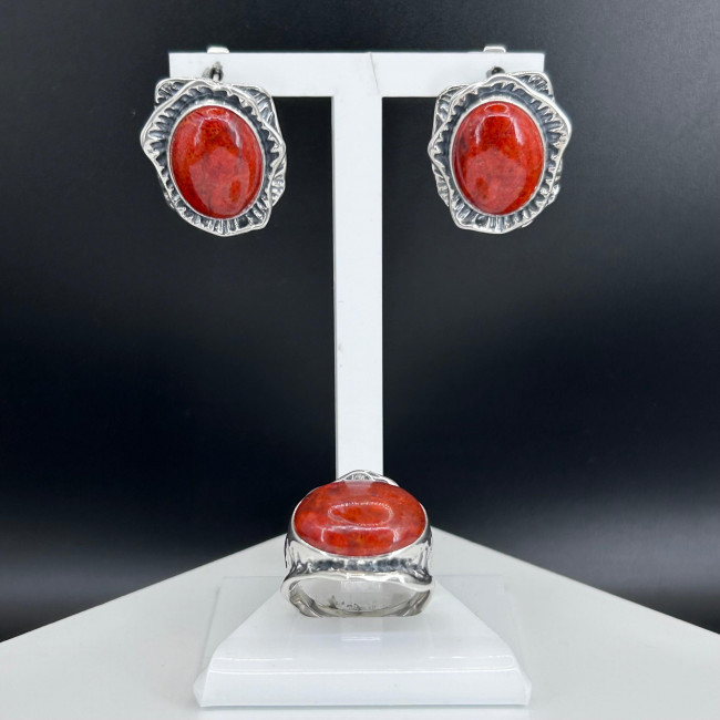 Серьги с10018 (20.55 г), серебро, красный, коралл губч. купить в интернет-магазине Циркон С