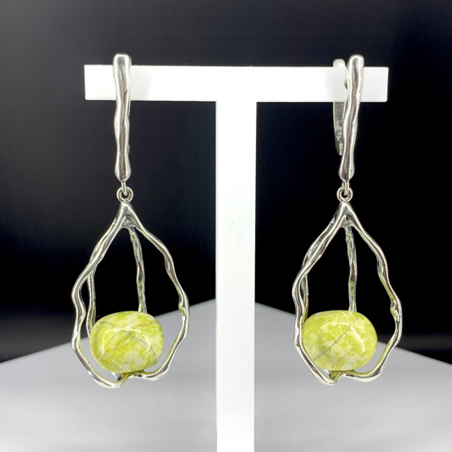 Серьги с10025 (19.98 г), серебро, зелено-желтый, лизардит купить в интернет-магазине Циркон С