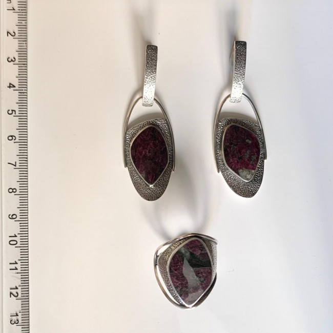 Серьги с10029 (15.73 г), серебро, бордовый, эвдиалит купить в интернет-магазине Циркон С