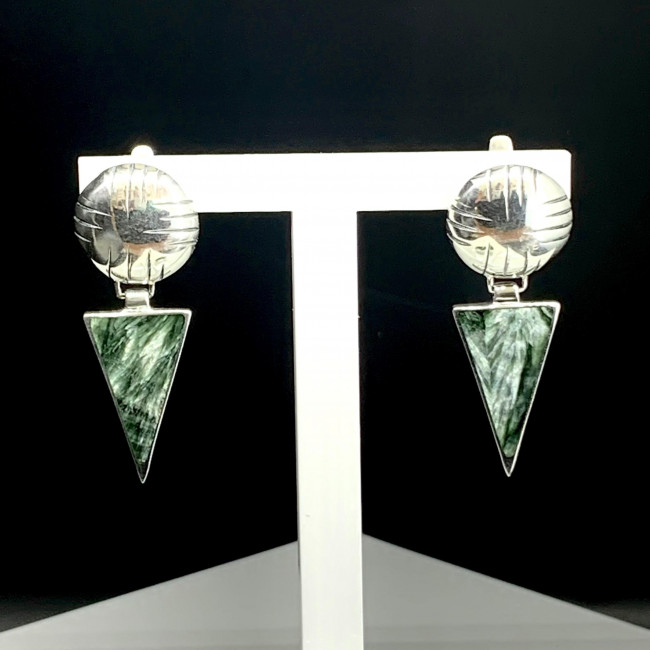 Серьги с10040 (8.99 г), серебро, зеленый, клинохлор купить в интернет-магазине Циркон С