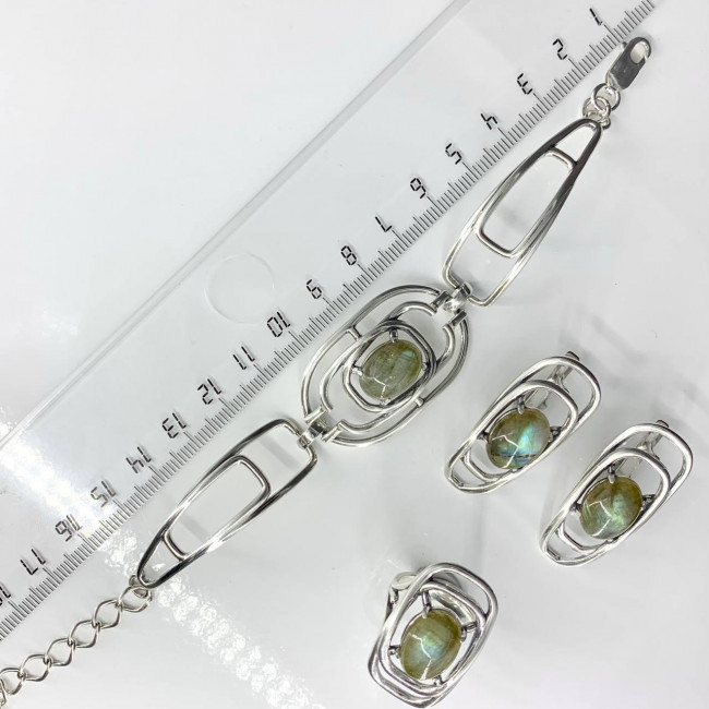 Серьги с10047 (14.88 г), серебро, зеленый, лабрадор купить в интернет-магазине Циркон С