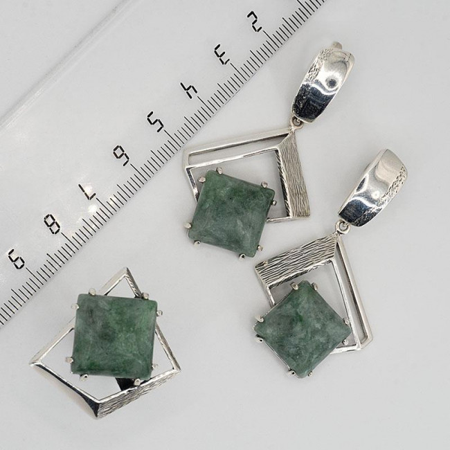 Серьги с10051 (15.24 г), серебро, зеленый, жадеит купить в интернет-магазине Циркон С