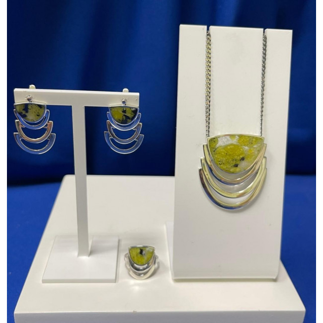 Серьги с10055 (8.43 г), серебро, лизардит купить в интернет-магазине Циркон С