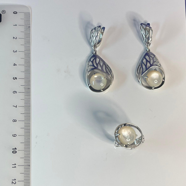 Серьги с10059 (10.00 г), серебро,  Белый Перламутр купить в интернет-магазине Циркон С