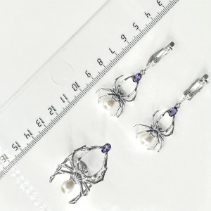 Серьги из серебра
с10067 Серьги из серебра
с10067