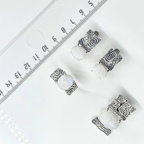 Серьги с10084 (8.63 г), серебро,  Молочно-голубой Адуляр купить в интернет-магазине Циркон С