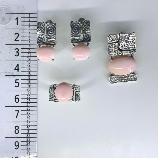 Серьги с10084 (8.71 г), серебро, розовый, коралл купить в интернет-магазине Циркон С