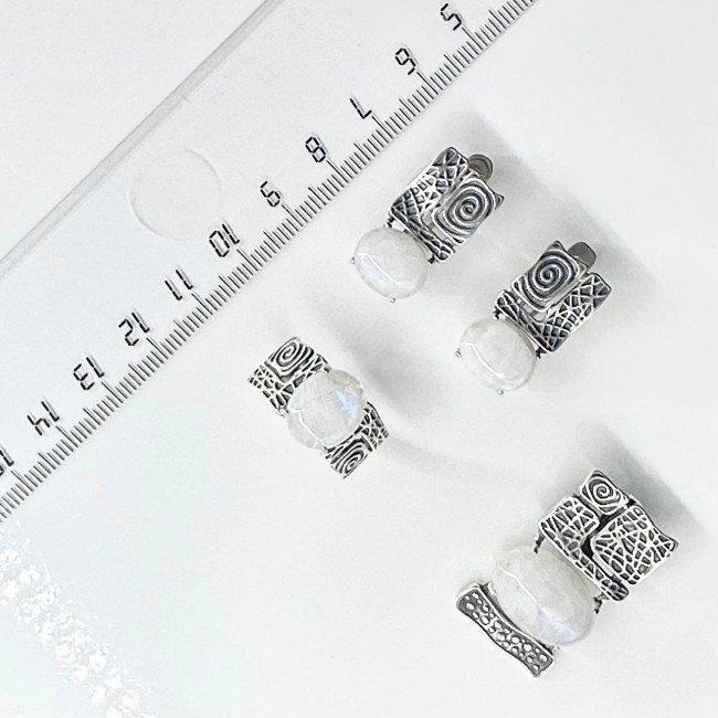 Кольцо к10084 (4.59 г), серебро, молочно-голубой, адуляр купить в интернет-магазине Циркон С
