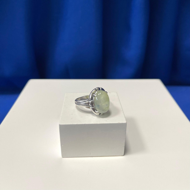 Кольцо к10085 (5.57 г), серебро, зеленый, пренит купить в интернет-магазине Циркон С