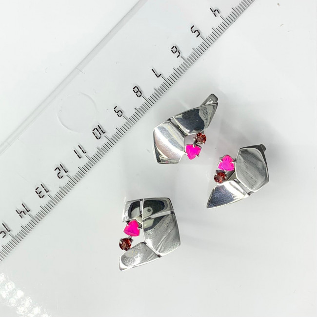 Серьги с10099 (7.89 г), серебро, красный, розовый, гранат, опал купить в интернет-магазине Циркон С