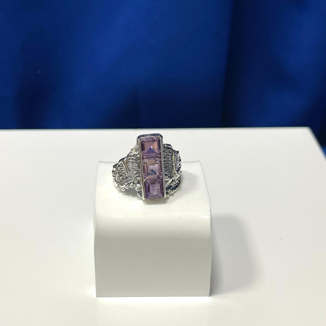 Кольцо к10103 (6.89 г), серебро, фиолетовый, аметист купить в интернет-магазине Циркон С