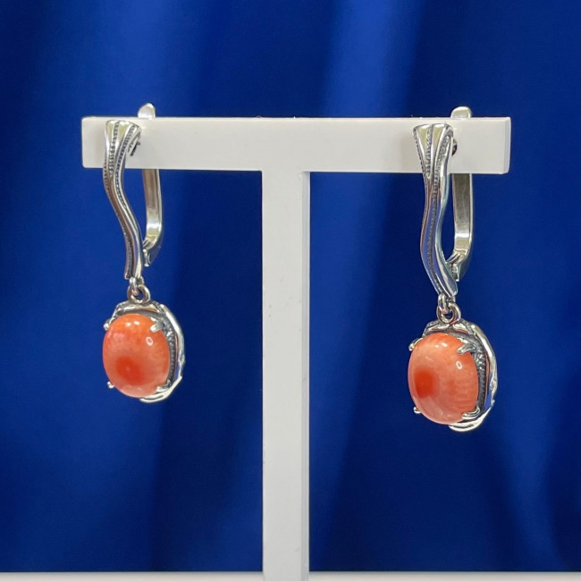 Серьги с10109 (9.61 г), серебро, лососевый, коралл купить в интернет-магазине Циркон С