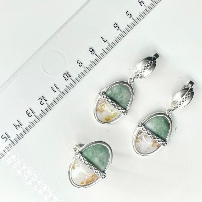 Серьги с10114 (15.97 г), серебро, бело-рыжий, зелено-серый, агат моховой, жадеит купить в интернет-магазине Циркон С