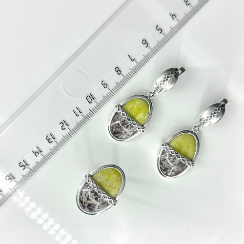 Серьги с10114 (15.72 г), серебро,  Зелено-желтый, Коричневый Лизардит, Яшма купить в интернет-магазине Циркон С