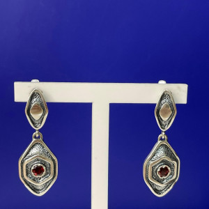 Серьги с10119 (8.60 г), серебро,  Красный Гранат купить в интернет-магазине Циркон С