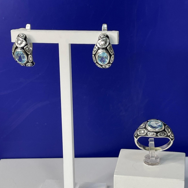Кольцо к10130 (4.75 г), серебро, голубой, топаз скай купить в интернет-магазине Циркон С
