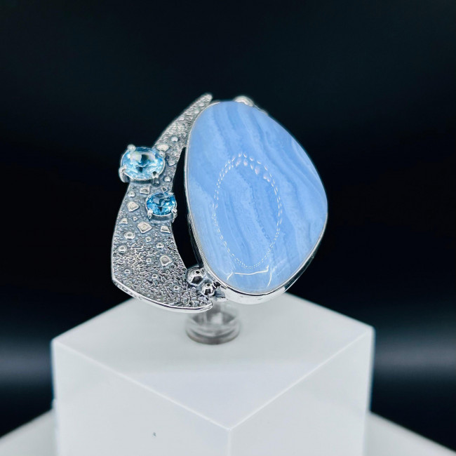 Кольцо к10139 (14.90 г), серебро, голубой, агат, топаз скай купить в интернет-магазине Циркон С