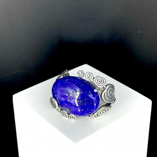 Серебряное кольцо Циркон к10155, синий, лазурит Кольцо к10155 (6.20 г), серебро, синий, лазурит купить в интернет-магазине Циркон С