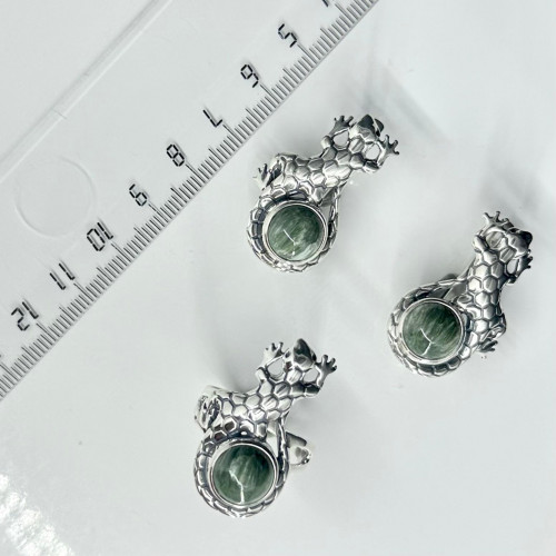 Серьги с10156 (15.85 г), серебро,  Зеленый Клинохлор купить в интернет-магазине Циркон С