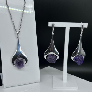 Серьги с аметистом в серебре с10161