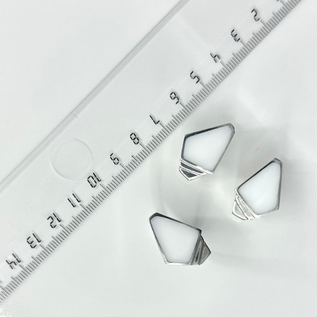 Серьги с10177 (8.91 г), серебро, белый, кахолонг (имит) купить в интернет-магазине Циркон С