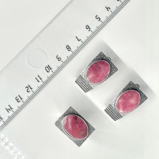 Серебряное кольцо Циркон к10178, розовый, родонит Кольцо к10178 (7.95 г), серебро, розовый, родонит купить в интернет-магазине Циркон С
