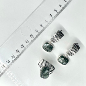Серьги с10179 (12.20 г), серебро,  Зеленый Клинохлор купить в интернет-магазине Циркон С