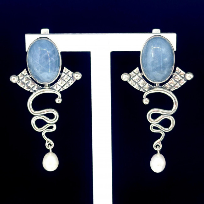 Серьги с10183 (18.90 г), серебро, голубой, белый, аквамарин, жемчуг культ. купить в интернет-магазине Циркон С