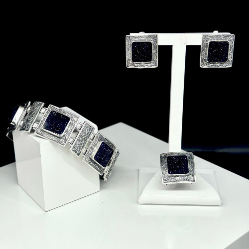 Серьги с10184 (9.60 г), серебро,  Темно-синий Авантюрин (Имит) купить в интернет-магазине Циркон С