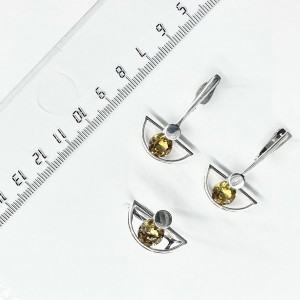 Серебряные серьги с цитрином с10200
