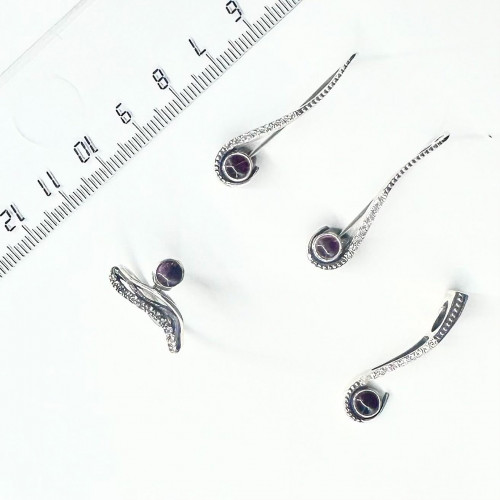 Серьги с10205 (3.87 г), серебро,  Бордовый, Белый Родолит, Топаз купить в интернет-магазине Циркон С