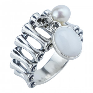 Серебряное кольцо к10306