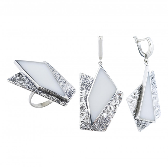 Серьги с10308 (19.63 г), серебро, белый, кахолонг (имит) купить в интернет-магазине Циркон С