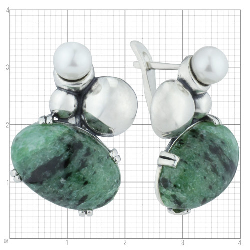 Серьги с10373 (10.90 г), серебро,  Белый, Зелено-бордовый Жемчуг культ., Рубин в цоизите купить в интернет-магазине Циркон С