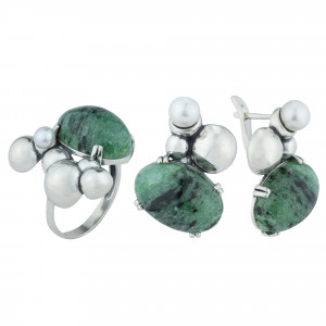 Серьги с10373 (10.90 г), серебро,  Белый, Зелено-бордовый Жемчуг культ., Рубин в цоизите купить в интернет-магазине Циркон С
