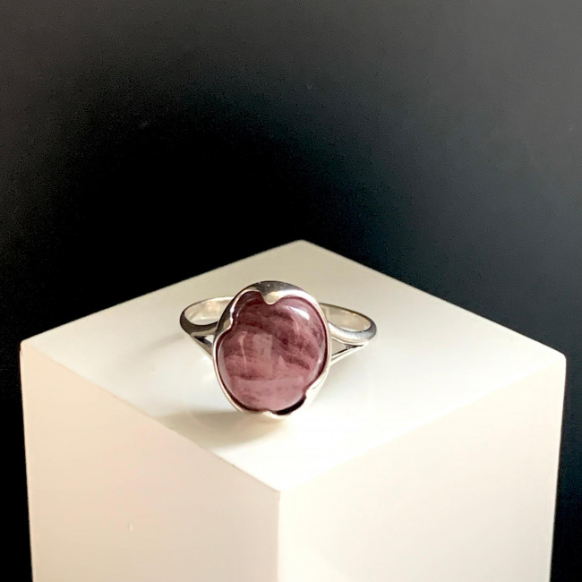 Серебряное кольцо Циркон к1062, розовый, турмалин Кольцо к1062 (2.48 г), серебро, розовый, турмалин купить в интернет-магазине Циркон С