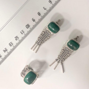 Серьги из серебра с малахитом с1102