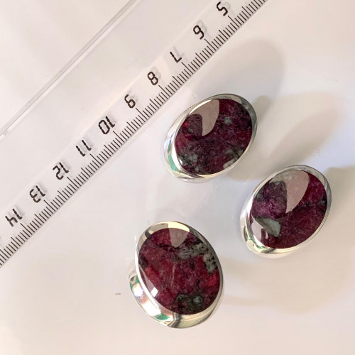 Кольцо к1316 (10.09 г), серебро,  Бордовый Эвдиалит купить в интернет-магазине Циркон С