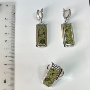 Серьги с1324 (15.92 г), серебро,  Зеленый Змеевик купить в интернет-магазине Циркон С