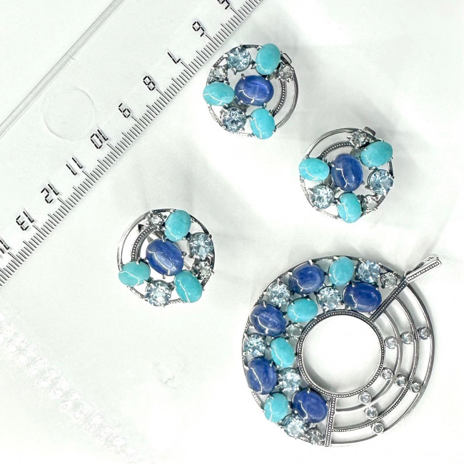 Серьги с1556 (13.21 г), серебро, голубой, синий, белый, амазонит перу, кианит, топаз, топаз свисс купить в интернет-магазине Циркон С