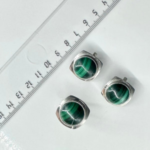 Серьги из серебра с малахитом с1560