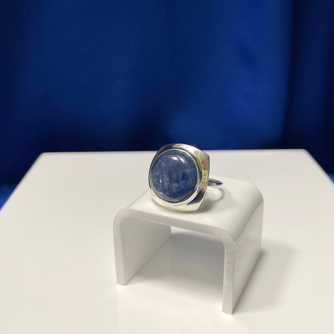 Кольцо к1560 (7.42 г), серебро, синий, кианит купить в интернет-магазине Циркон С