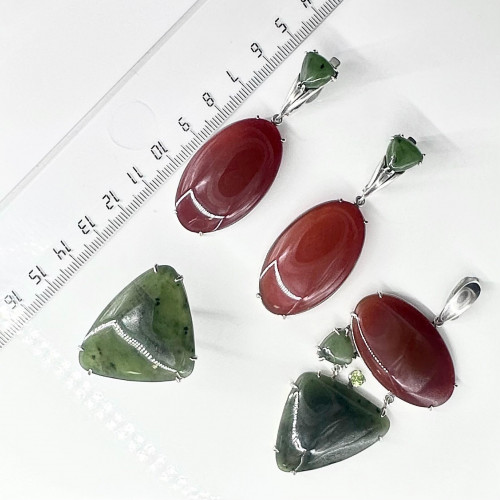 Серьги с1641 (22.00 г), серебро,  Темно-зеленый, Коричневый Нефрит, Сердолик купить в интернет-магазине Циркон С