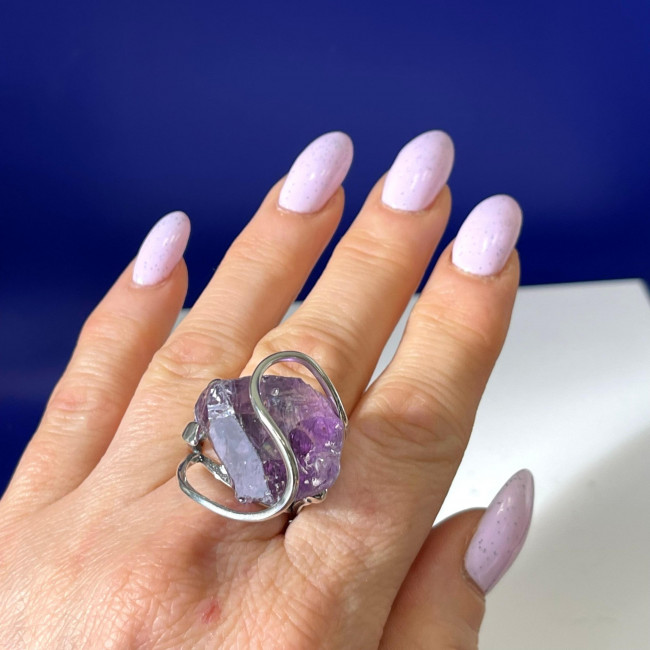 Кольцо к1676 (14.50 г), серебро, фиолетовый, аметист купить в интернет-магазине Циркон С