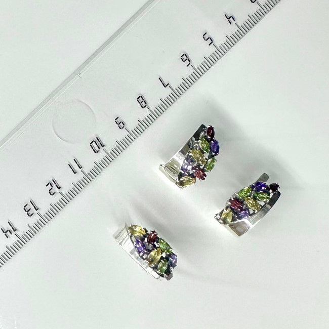 Серьги с1730 (9.42 г), серебро, фиолетовый, красный, зелено-желтый, рыжий, аметист, гранат, хризолит, цитрин купить в интернет-магазине Циркон С
