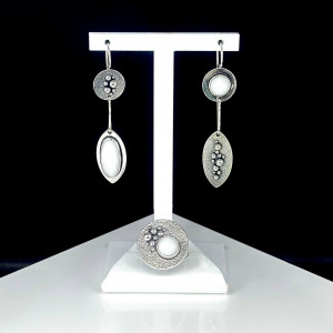 Серьги с1736 (10.29 г), серебро,  Белый Кахолонг (Имит) купить в интернет-магазине Циркон С
