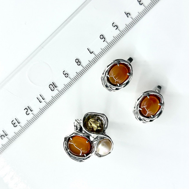 Серьги с1744 (11.07 г), серебро, коричневый, сердолик купить в интернет-магазине Циркон С