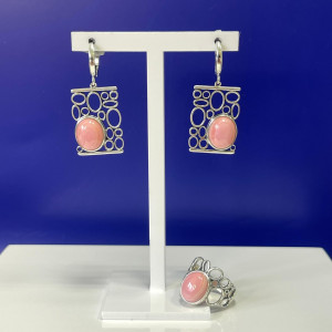 Серьги с кораллом в серебре с1775