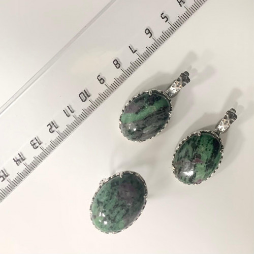 Серьги с1795 (16.97 г), серебро,  Зелено-бордовый Рубин в цоизите купить в интернет-магазине Циркон С